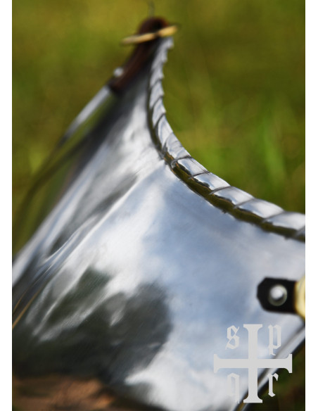 Couraça de aço do século XVI de 1,6...