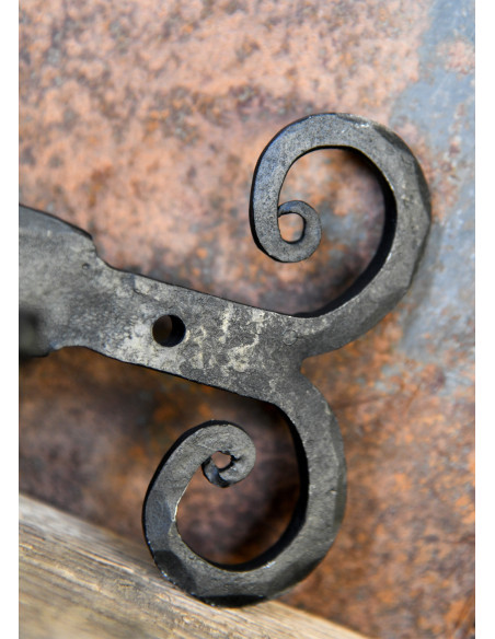 Cabide medieval com 5 ganchos (38,5 cm.)