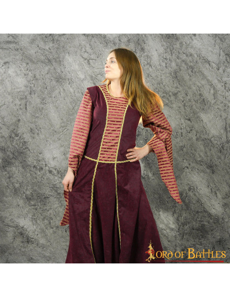 Vestido longo medieval modelo Francy