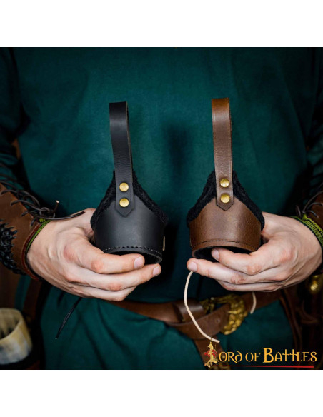Tahalí para chifres em couro forrado,...