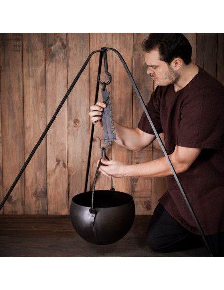 Fogueira medieval em ferro forjado,...