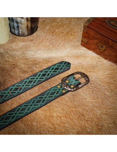 Cinto renascentista em couro verde...