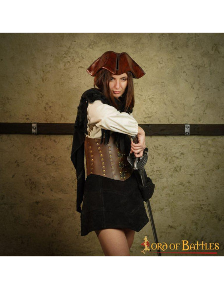 Saia gótica de couro de camurça com...