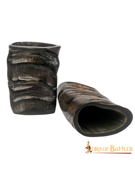 Conjunto de 2 copos de chifre Viking