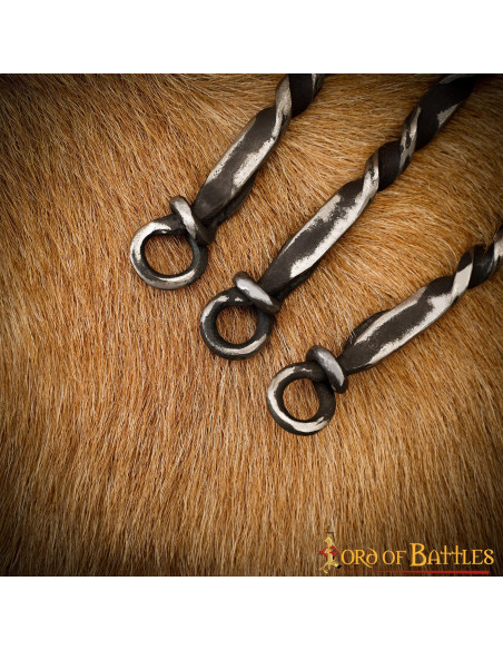 Conjunto de talheres medievais,...