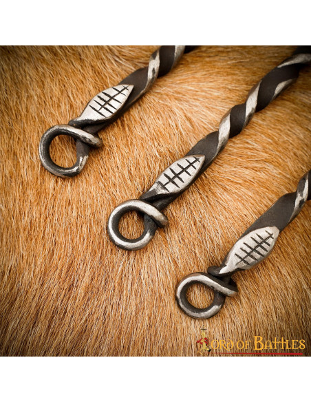 Conjunto de talheres medievais,...