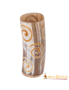 Navio viking em chifre de boi