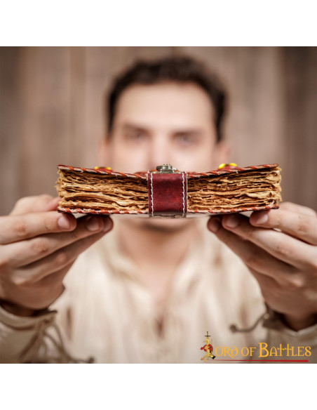 Diário de couro medieval genuíno