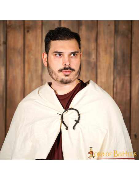 Fecho de fíbula para manto em ferro...