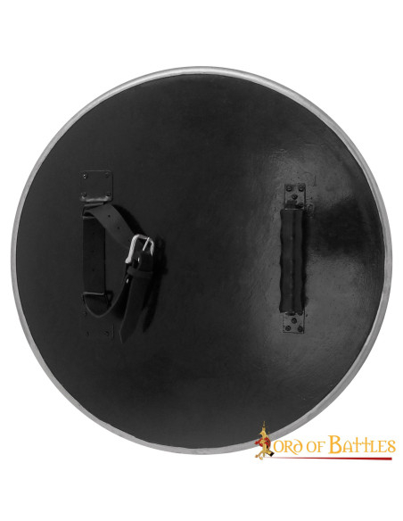 Escudo viking de madeira com umbo de aço