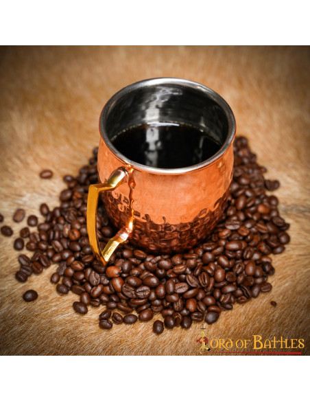 Copo medieval em aço banhado a cobre