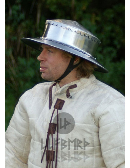 Capacete Kettle medieval, século XIV