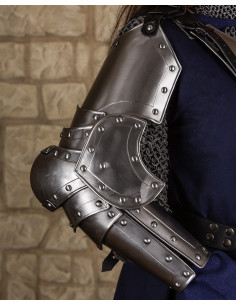 Armas medievais modelo Balthasar, acabamento polido 2