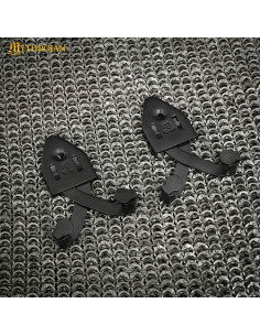 Suporte de aço enegrecido para pendurar a espada...