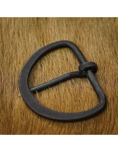 Fivela medieval em ferro forjado à...