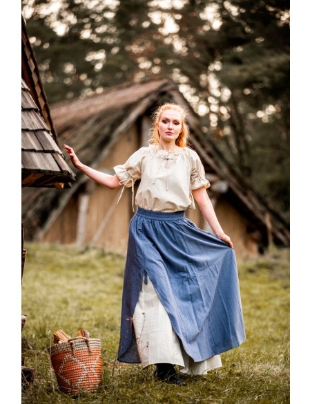 Blusa medieval de manga curta modelo...