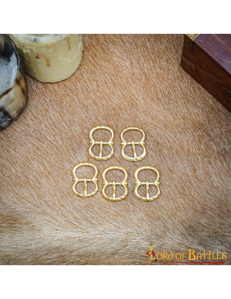 Pacote de 5 pequenas fivelas...