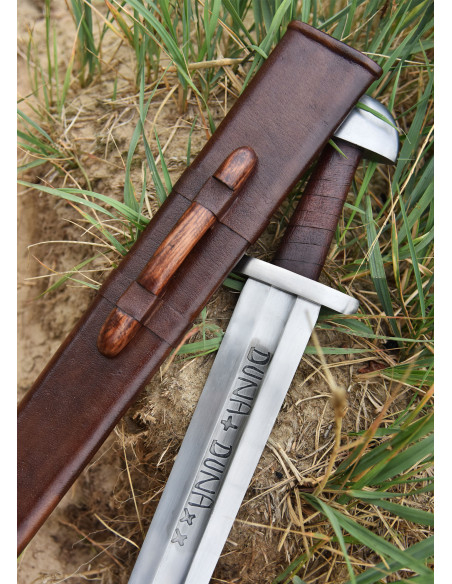 Espada Duna Viking com bainha, século X