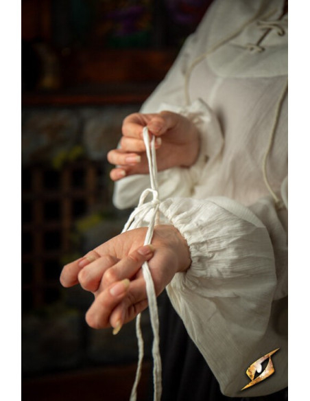 Camiseta de esgrima enrugada, branca