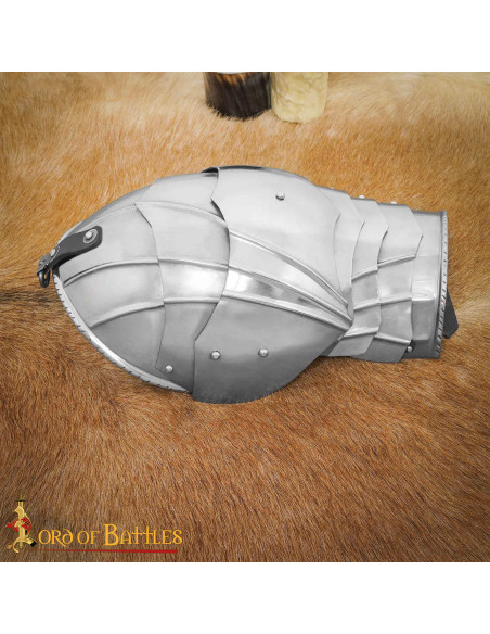 Ombreiras em escala de armadura...