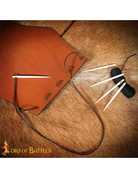 Agulha para bordado medieval em osso...