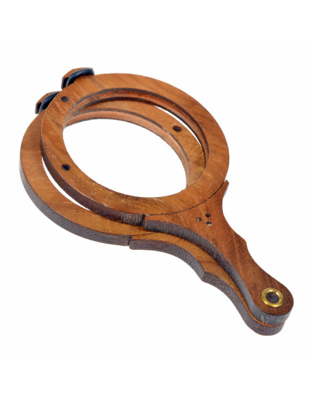 Armação de óculos medieval em...