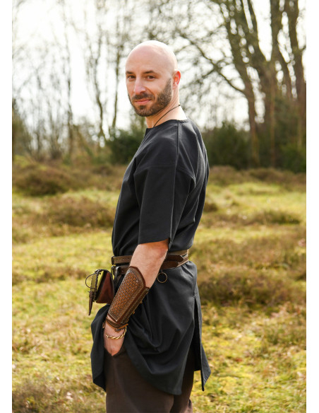 Túnica medieval manga curta modelo...