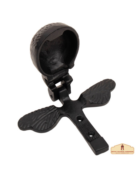 Aldrava medieval em ferro fundido...