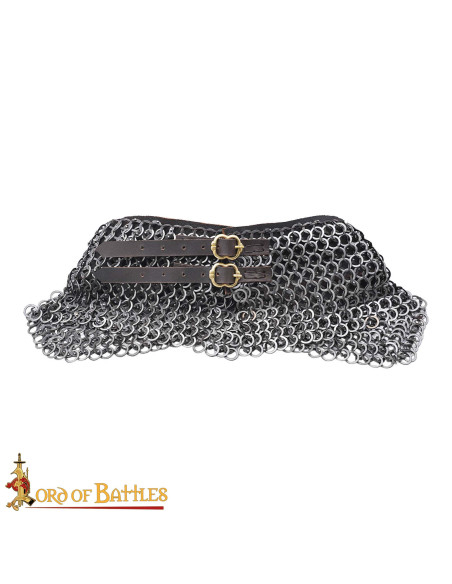 Gorge de cota de malha medieval em...