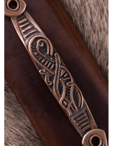 Fivela de bainha para cinto, design...