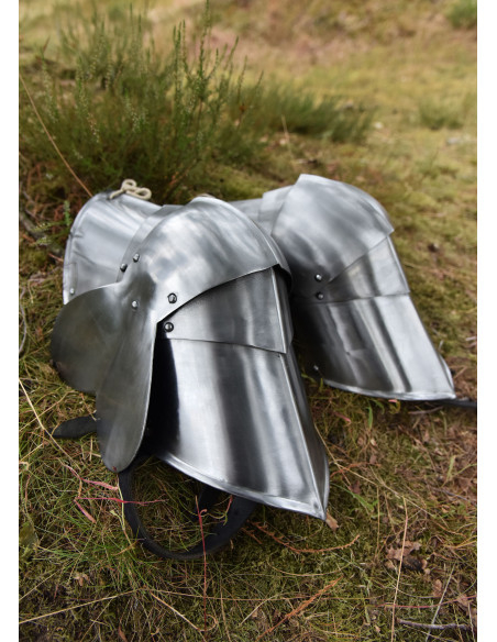 Joelheiras em aço gótico 1,6 mm....