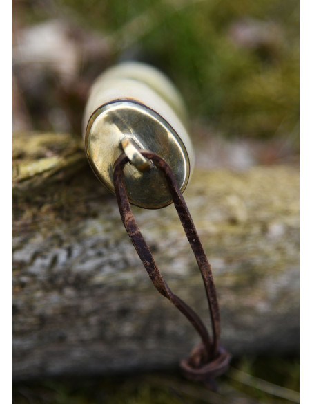 Faca com cabo de osso, lâmina de...