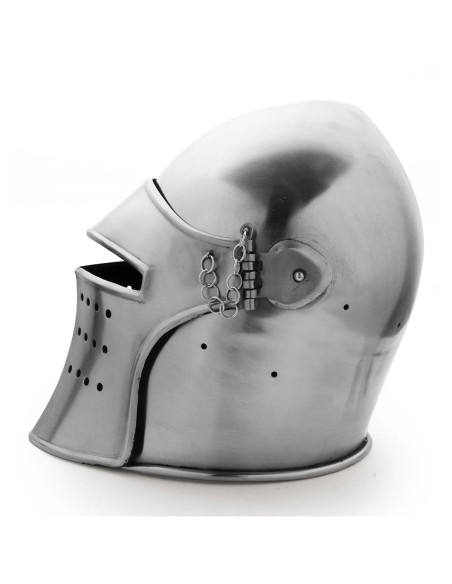 Bacia medieval com viseira removível,...