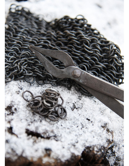 Pacote de 2 alicates medievais de aço...