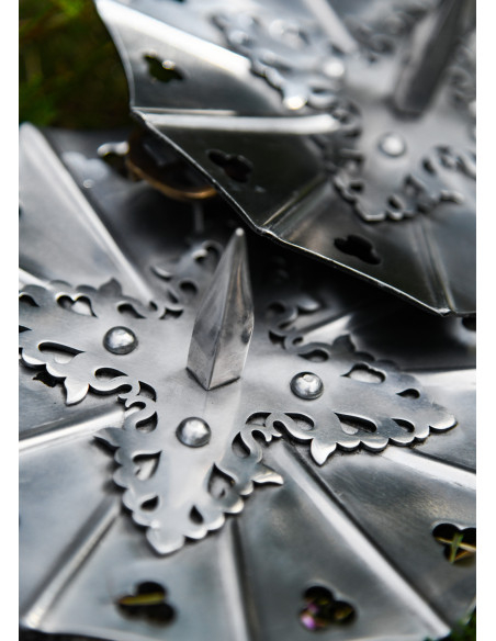 Par de Besagues góticos em aço, final...