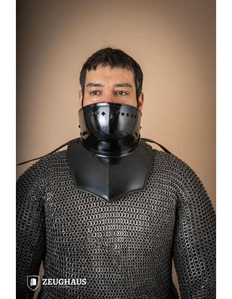 Gorget com Bevor em aço macio escuro