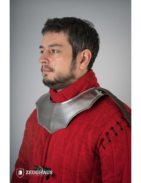 Gorge medieval do Vingador em aço polido