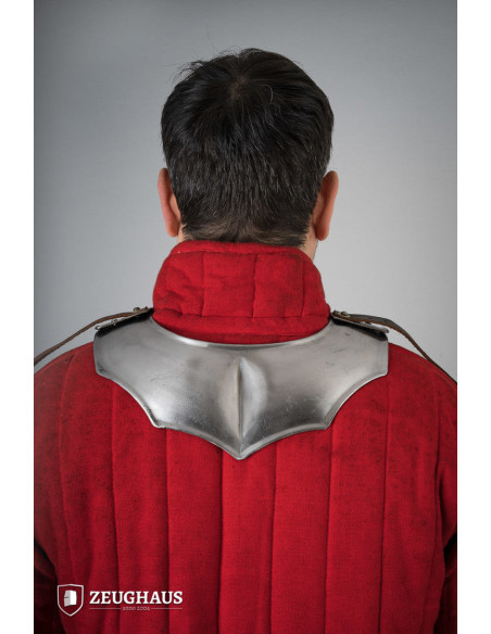 Gorge medieval do Vingador em aço polido