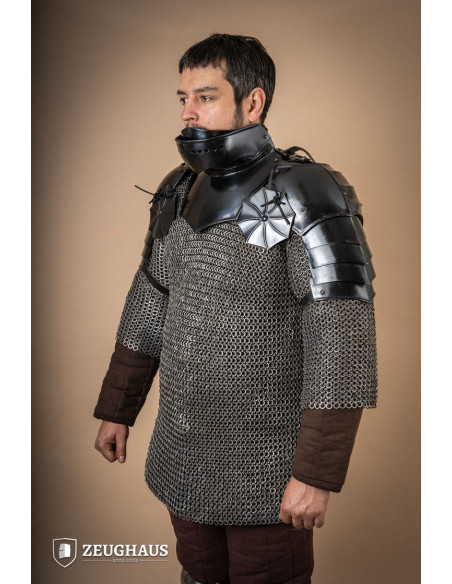 Ombreiras e pacote de armadura gorget...