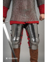Armadura de perna medieval, século XIV