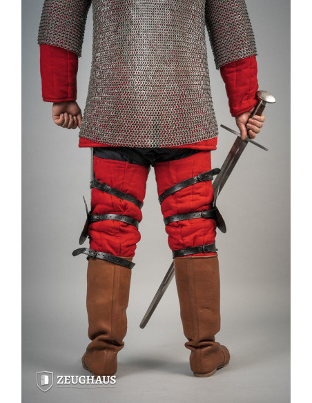 Armadura de perna medieval, século XIV