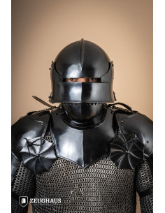 Capacete alemão Sallet em aço polido, século XV 2