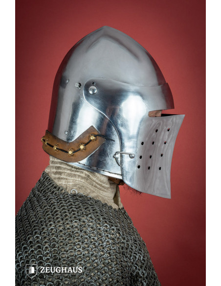 Bacia medieval com viseira completa,...