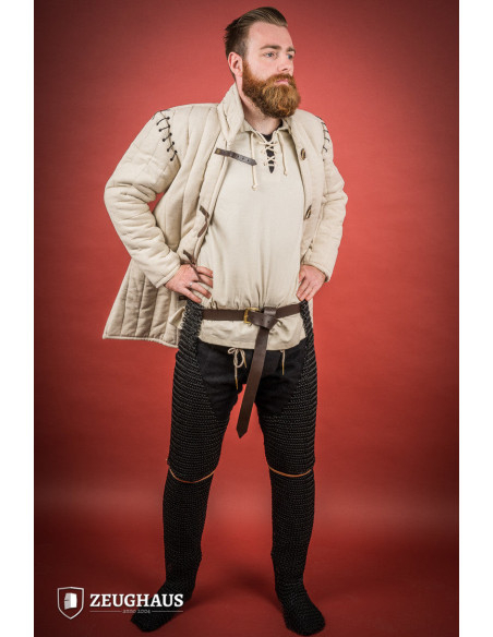 Cota de malha de pernas medievais em...