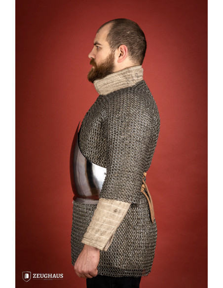 Pancera medieval do século XV. aço...