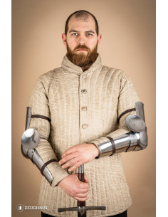 Armas medievais, século XIV, aço polido (1,6 mm.) 2