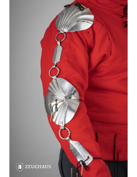 Braçadeiras Renaissance em aço polido...