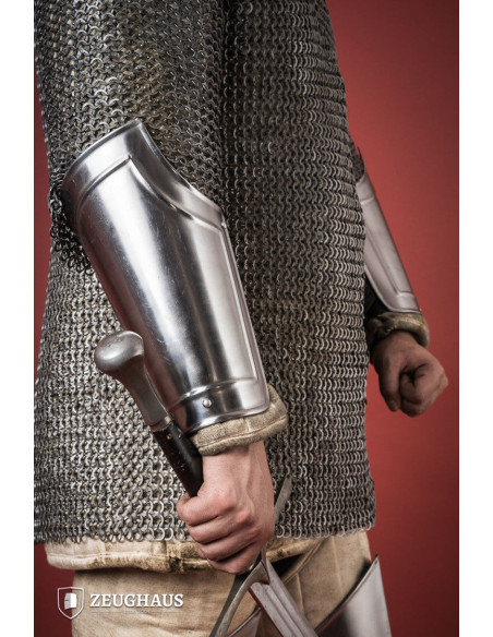 Pulseiras medievais de guerreiro em...