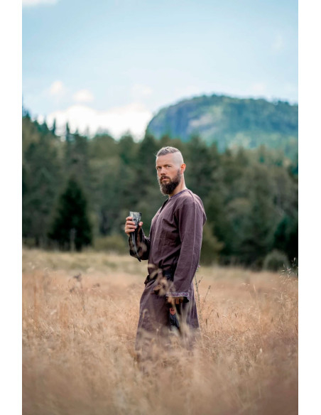 Túnica medieval Halvor, castanho escuro