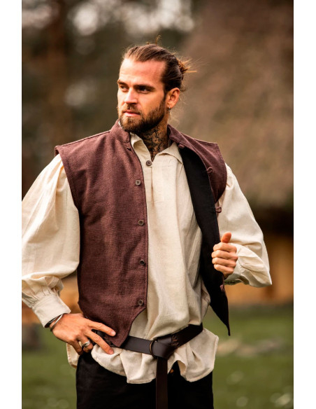 Colete medieval tricotado à mão...